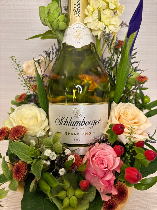 Blumentorte mit Sekt